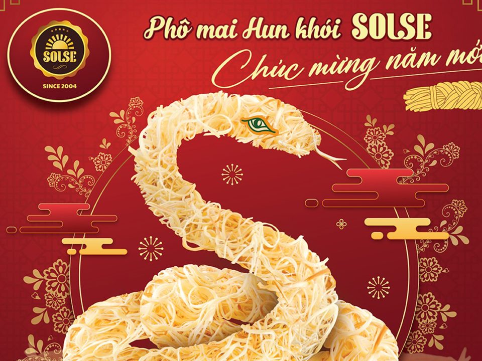 Phô mai Hun khói SOLSE chúc mừng năm mới Ất Tỵ 2025